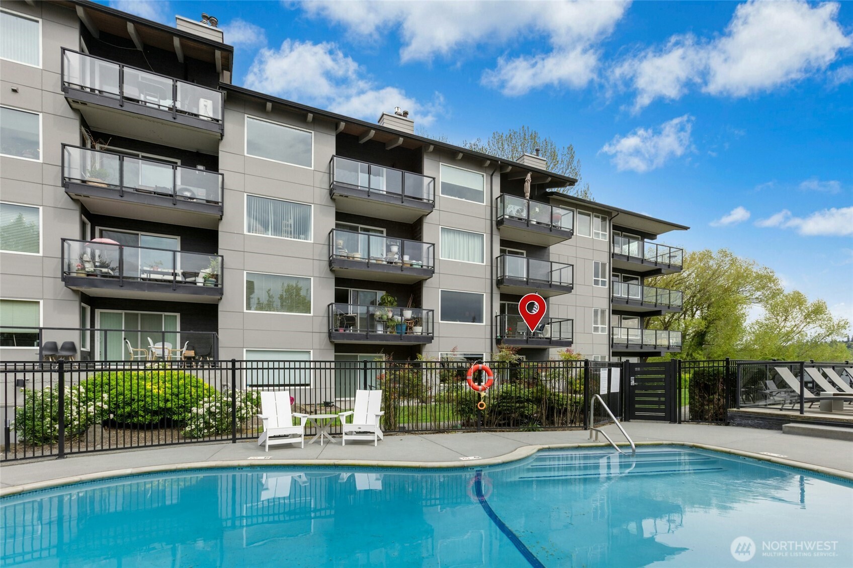 9201 NE Juanita Drive Kirkland WA 98034