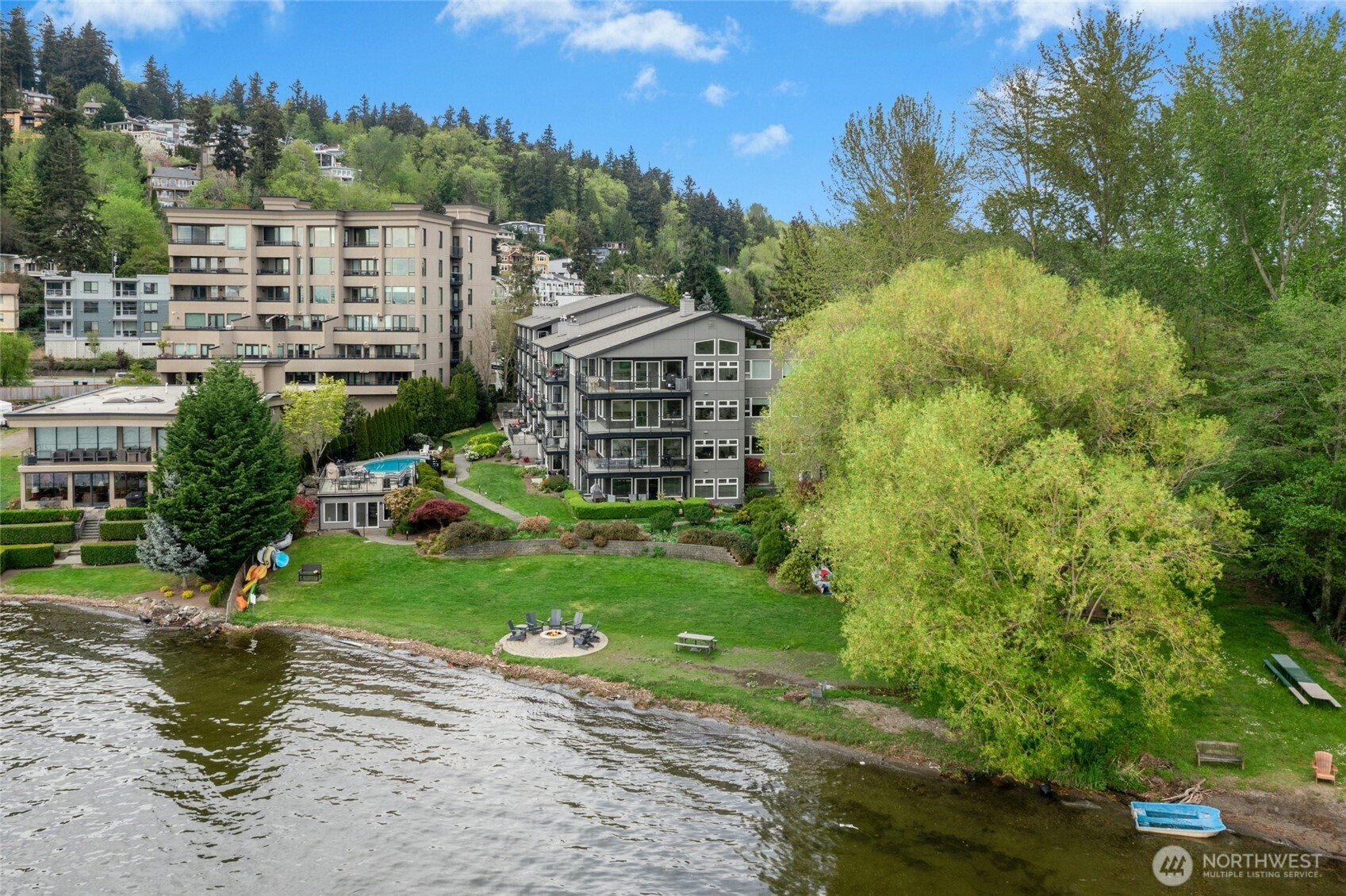 9201 NE Juanita Drive Kirkland WA 98034