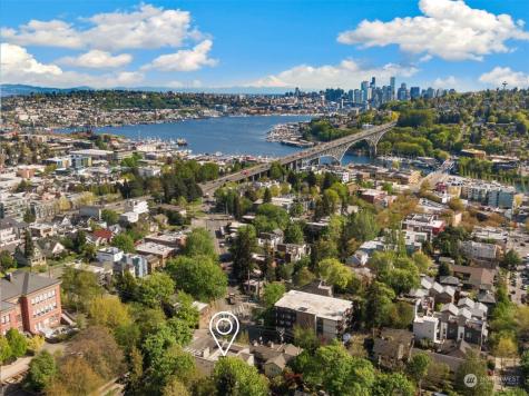 3901 Fremont Seattle WA 98103