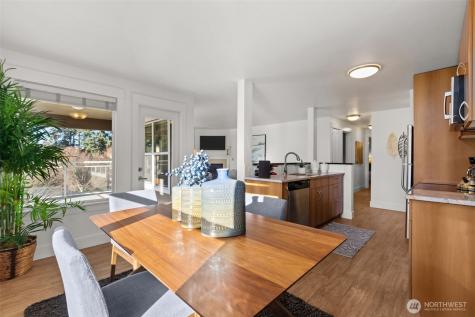 22910 90th Avenue W Edmonds WA 98026