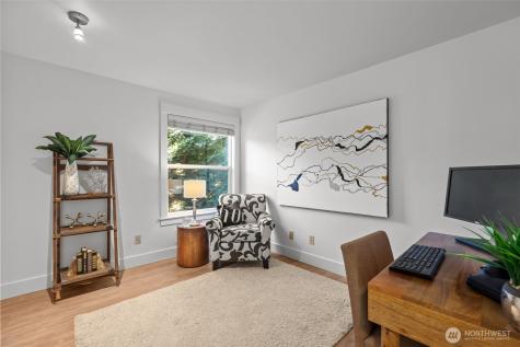 22910 90th Avenue W Edmonds WA 98026