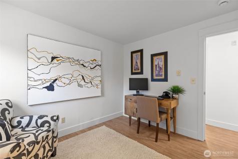 22910 90th Avenue W Edmonds WA 98026