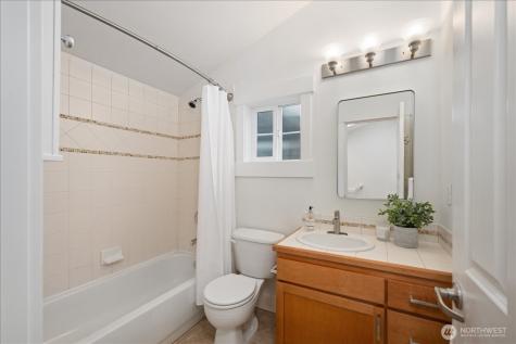 908 NW 85th Street Seattle WA 98117