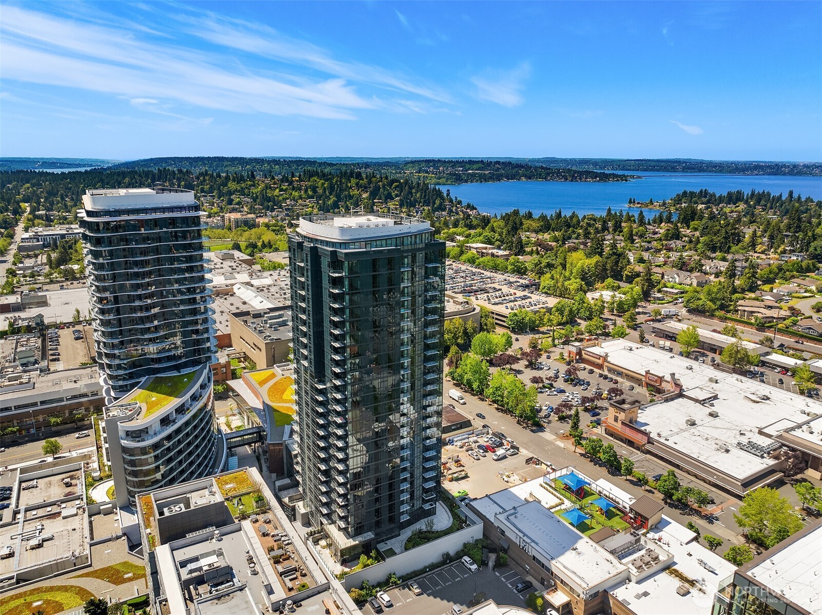 889 103rd Avenue NE Bellevue WA 98004