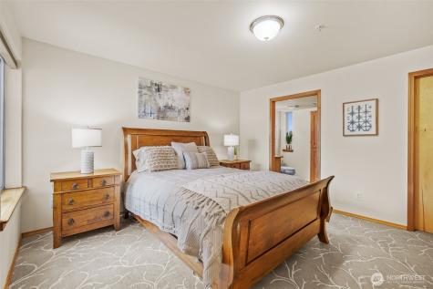 1011 Bancroft Street Bellingham WA 98225