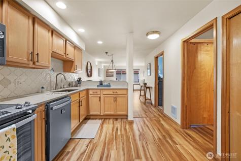 1011 Bancroft Street Bellingham WA 98225