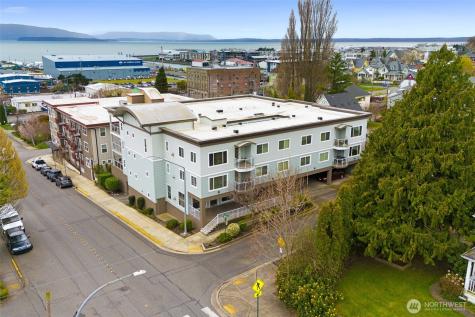 1011 Bancroft Street Bellingham WA 98225
