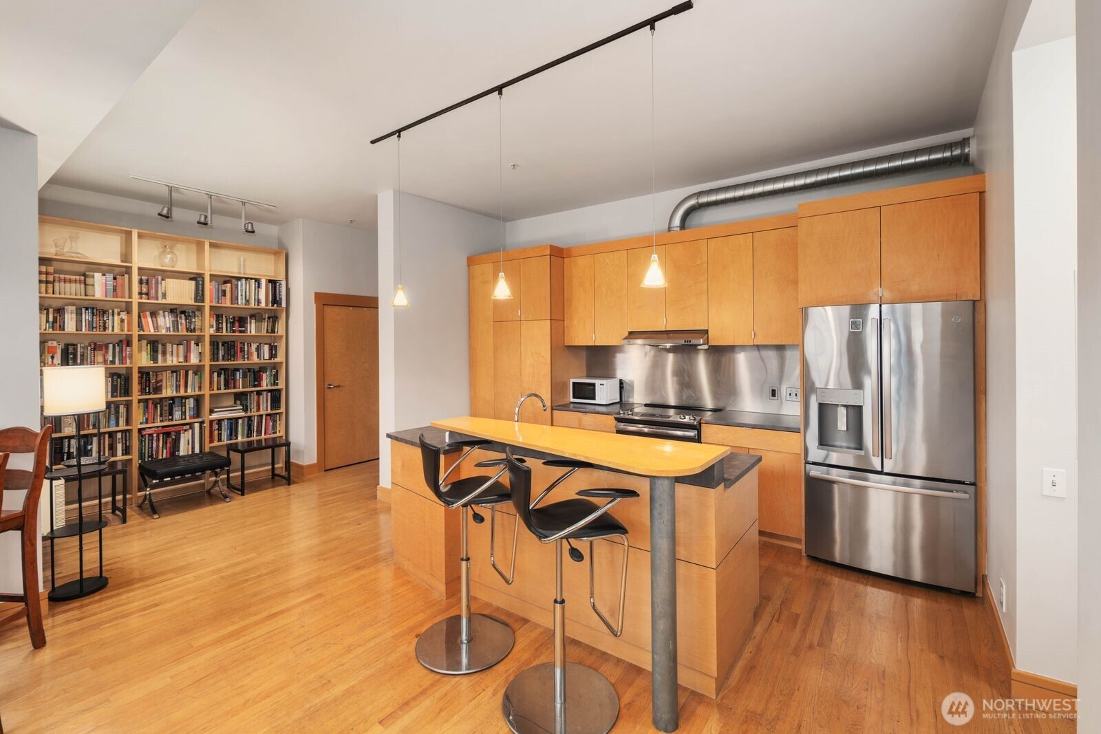 81 Vine Street Seattle WA 98121