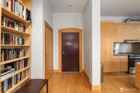 81 Vine Street Seattle WA 98121