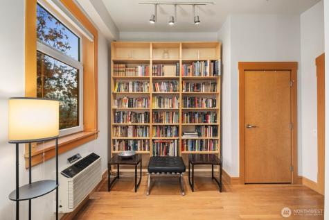 81 Vine Street Seattle WA 98121