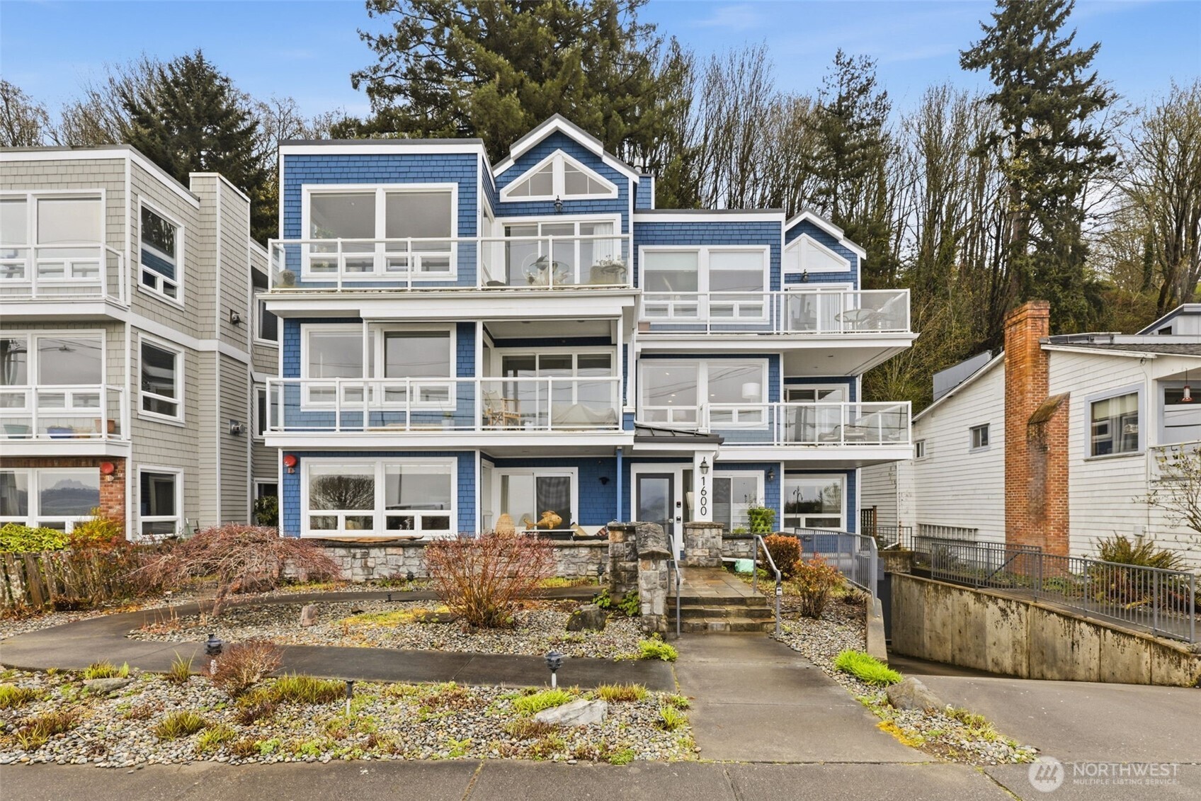 1600 Alki Avenue SW Seattle WA 98116