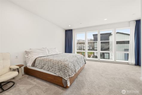 21816 24th Avenue SE Bothell WA 98021