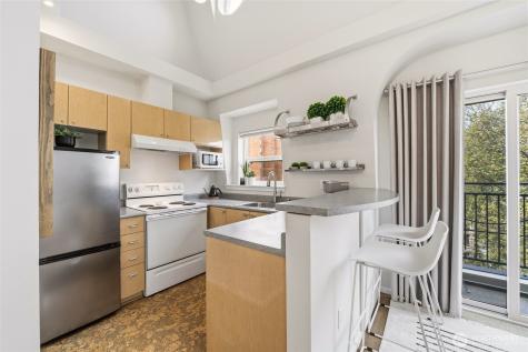 425 Vine Street Seattle WA 98121