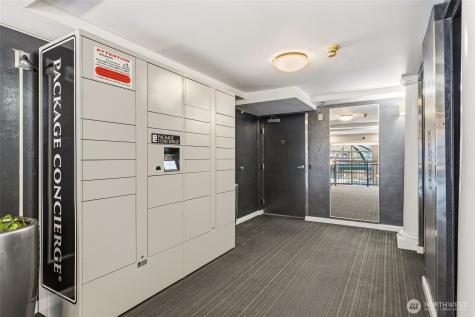 425 Vine Street Seattle WA 98121