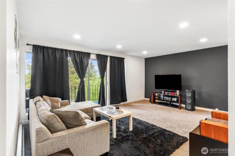10459 Des Moines Memorial Drive S Seattle WA 98168