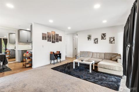10459 Des Moines Memorial Drive S Seattle WA 98168
