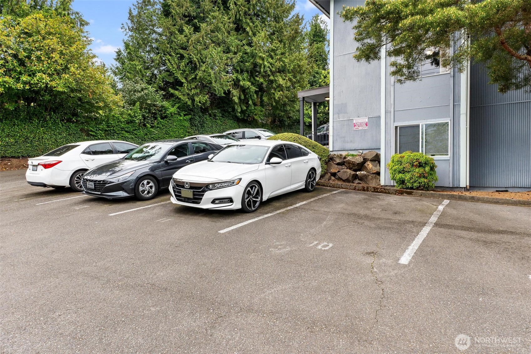 10459 Des Moines Memorial Drive S Seattle WA 98168