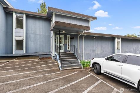 10459 Des Moines Memorial Drive S Seattle WA 98168