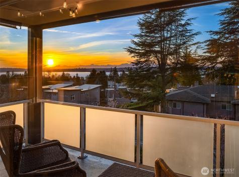 11307 NE 68th Street Kirkland WA 98033