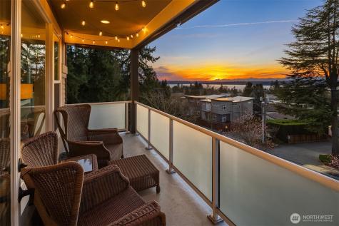 11307 NE 68th Street Kirkland WA 98033