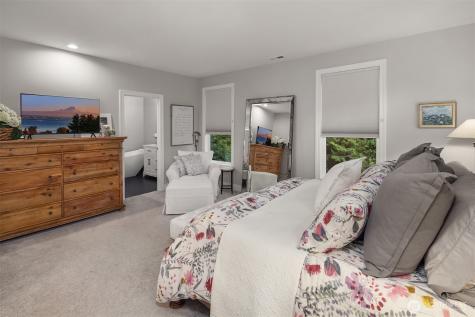 11307 NE 68th Street Kirkland WA 98033