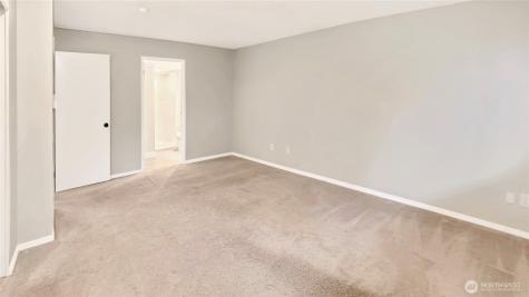 8823 Holly Drive Everett WA 98208