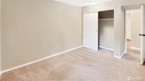 8823 Holly Drive Everett WA 98208