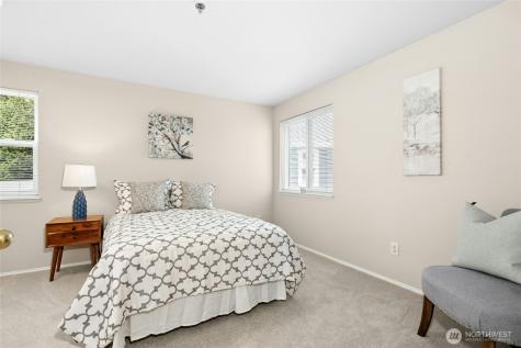 250 NW Dogwood Street Issaquah WA 98027