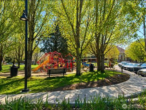250 NW Dogwood Street Issaquah WA 98027
