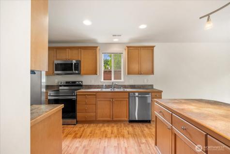 28406 34th Lane S Auburn WA 98001