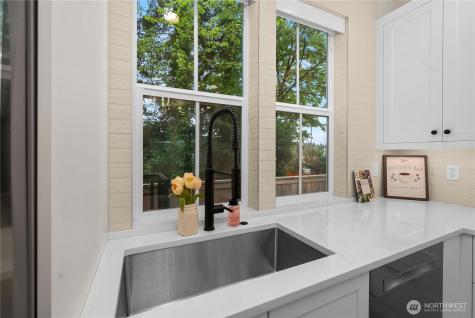 11603 NE 155th Street Kirkland WA 98034