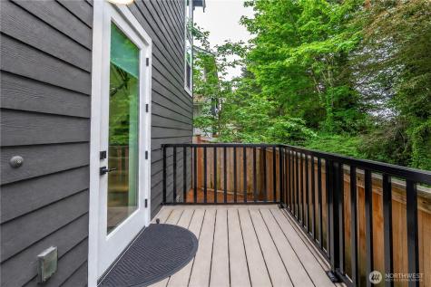11603 NE 155th Street Kirkland WA 98034