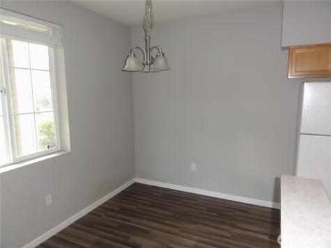 10008 186th Street E Puyallup WA 98375