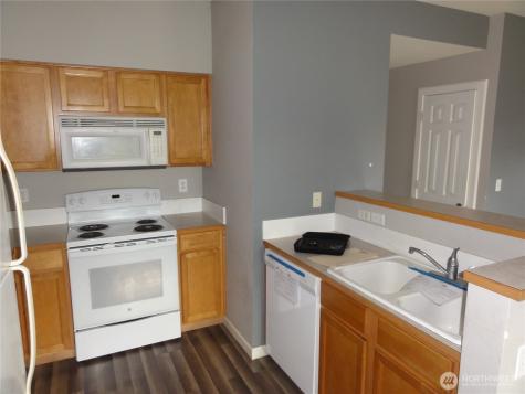 10008 186th Street E Puyallup WA 98375