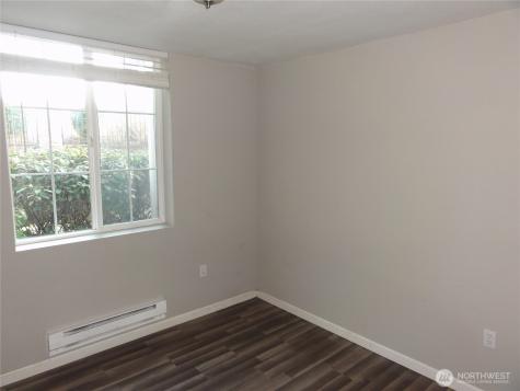10008 186th Street E Puyallup WA 98375