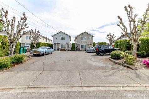 10426 17th Avenue SW Seattle WA 98146