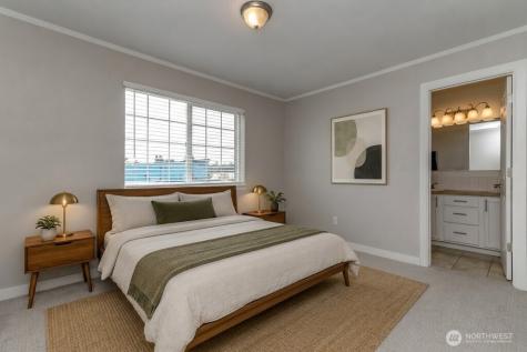 10426 17th Avenue SW Seattle WA 98146
