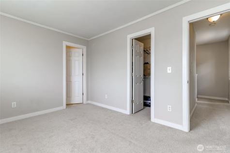 10426 17th Avenue SW Seattle WA 98146