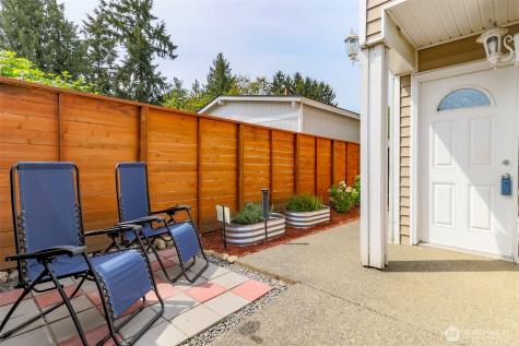 10426 17th Avenue SW Seattle WA 98146