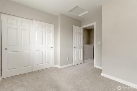 10426 17th Avenue SW Seattle WA 98146