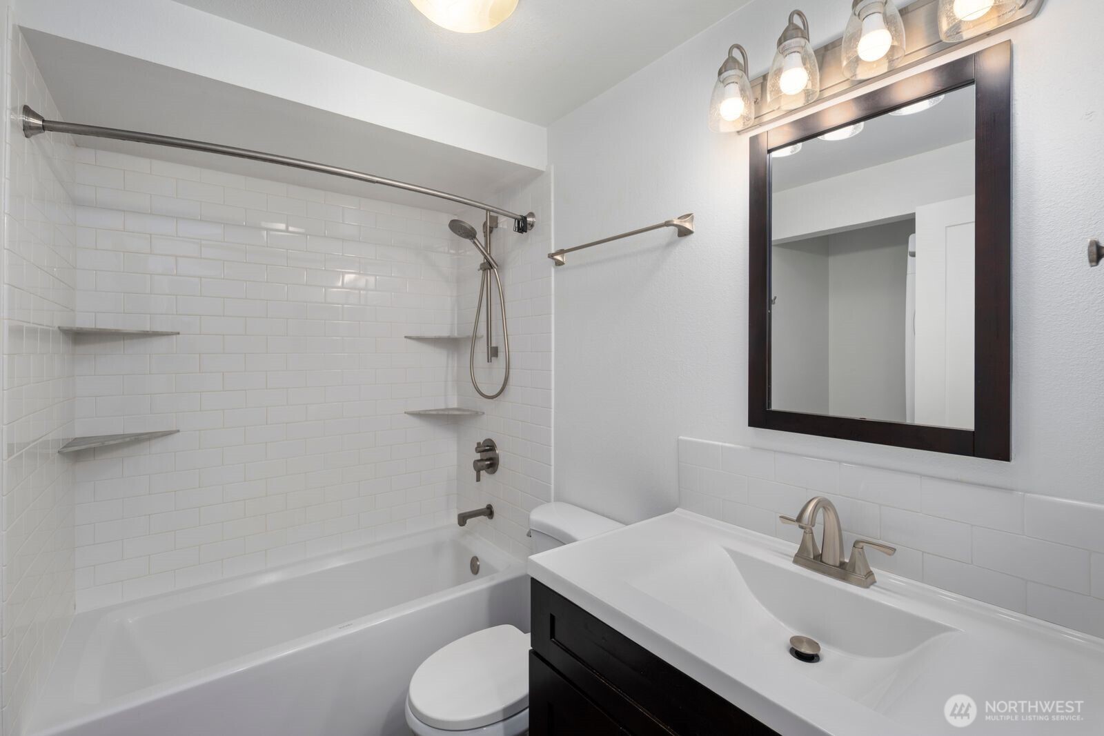 3901 Fremont Avenue N Seattle WA 98103