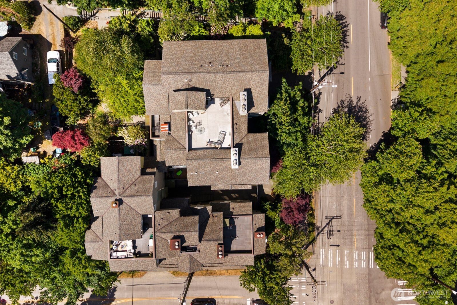 3901 Fremont Avenue N Seattle WA 98103