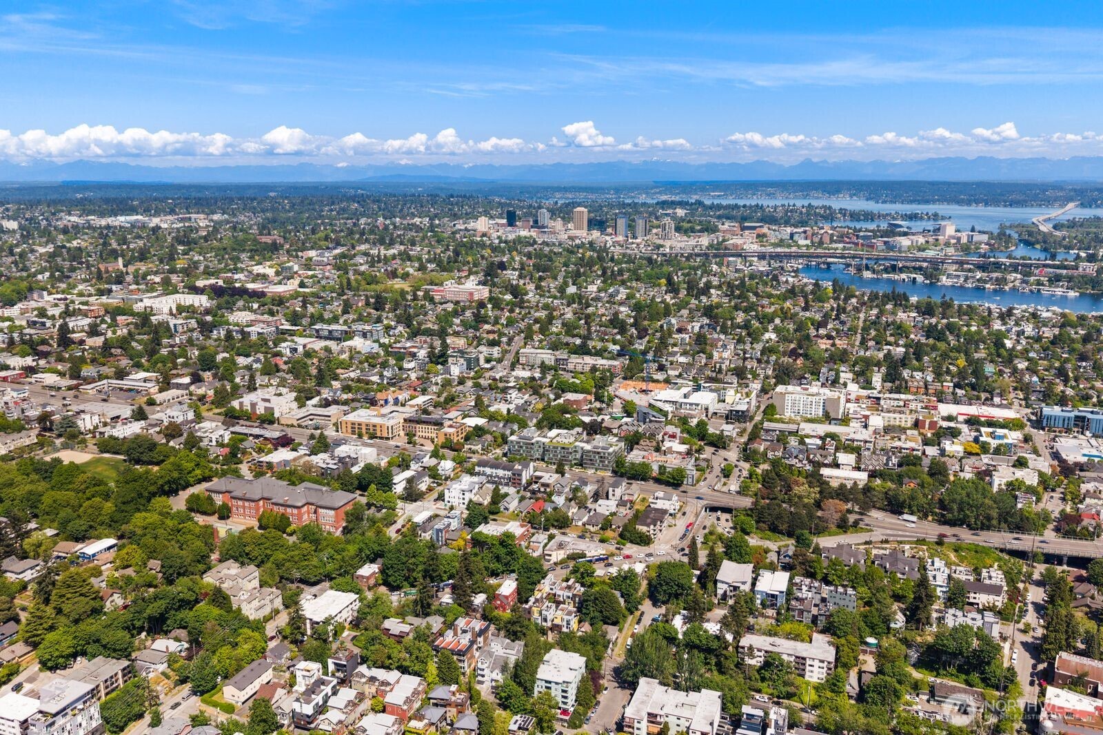 3901 Fremont Avenue N Seattle WA 98103