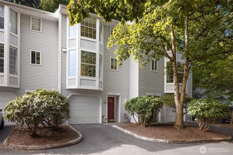 10215 NE 129th Lane Kirkland WA 98034