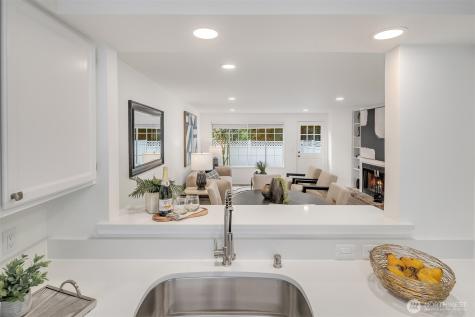 10215 NE 129th Lane Kirkland WA 98034