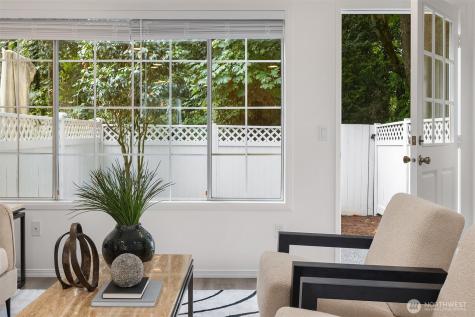 10215 NE 129th Lane Kirkland WA 98034