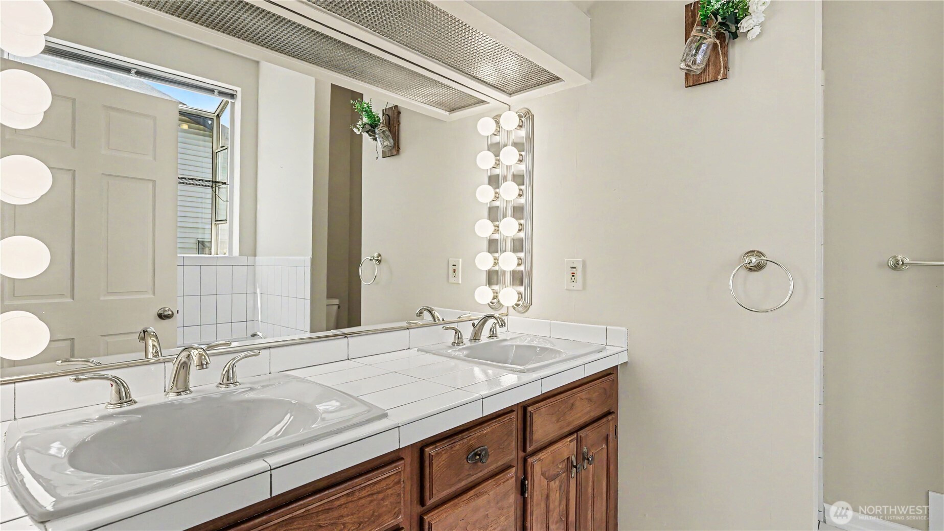 3416 161st Court SE Bellevue WA 98008