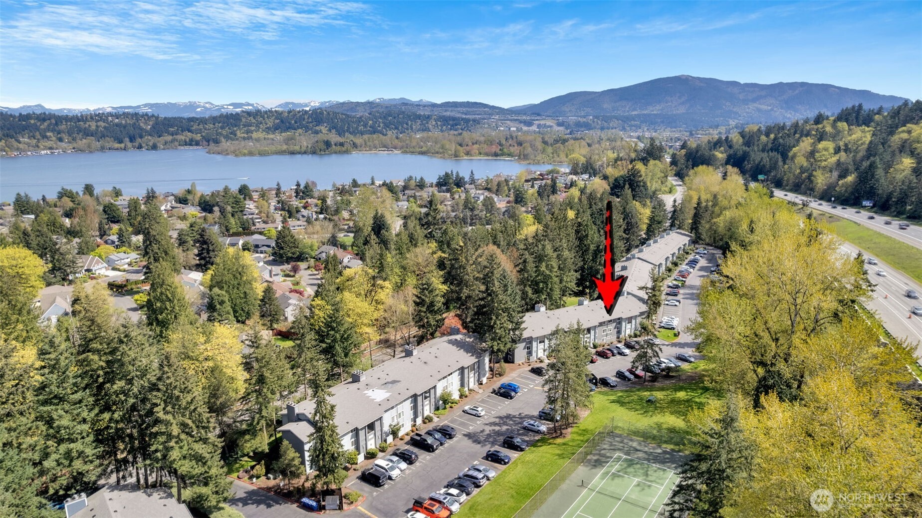 4717 W Lake Sammamish Pkwy SE Sammamish WA 98027