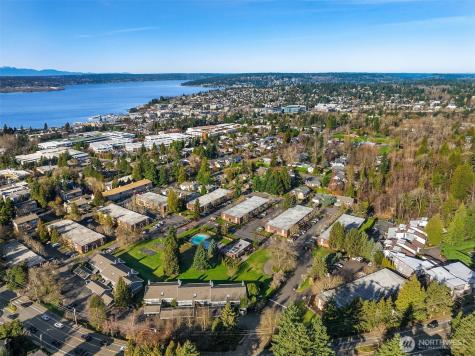 11008 NE 68th Street Kirkland WA 98033