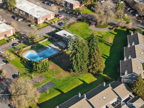 11008 NE 68th Street Kirkland WA 98033